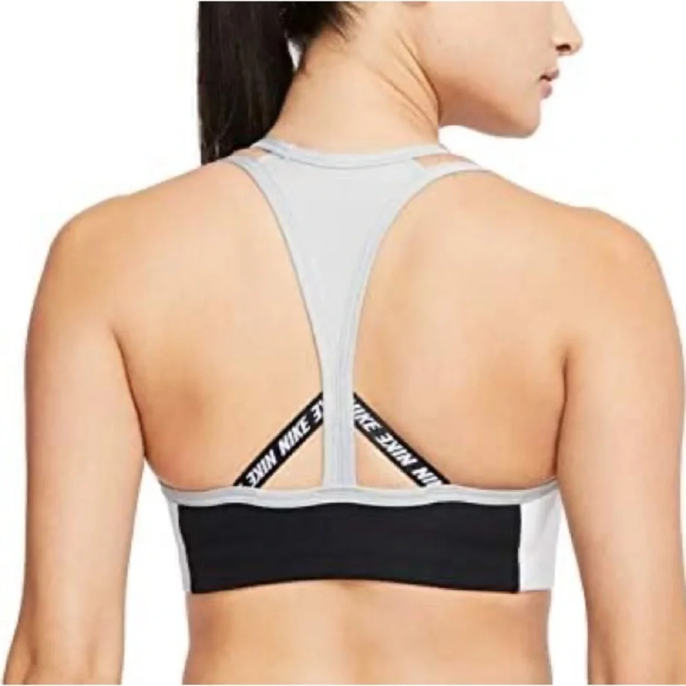 NWT Nike Swoosh Women's Medium-Support 1-Piece Pad Color-Block Sports‎ Bra